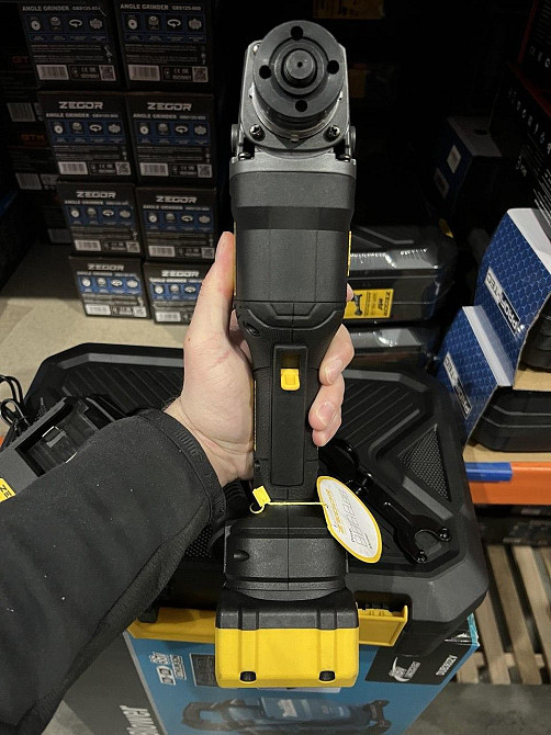 Угловая бесщеточная шлифмашина ZEGOR AGPP-21BL-125 (акум 21V 4.0Ah 1шт и зарядка) Киев - изображение 5