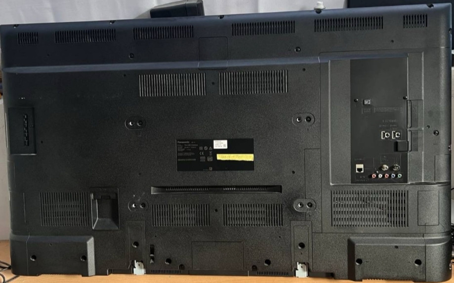 Телевізор 49" Full HD Smart Panasonic TX-49ESW404 Київ - фото 2