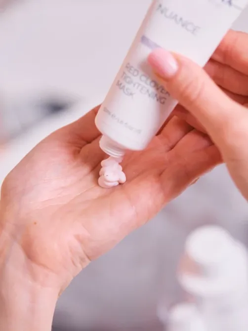 Ліфтингова маска з екстрактом червоної конюшини Christina Nuance Red Clover Tightening Mask 50 мл Дніпро - фото 2