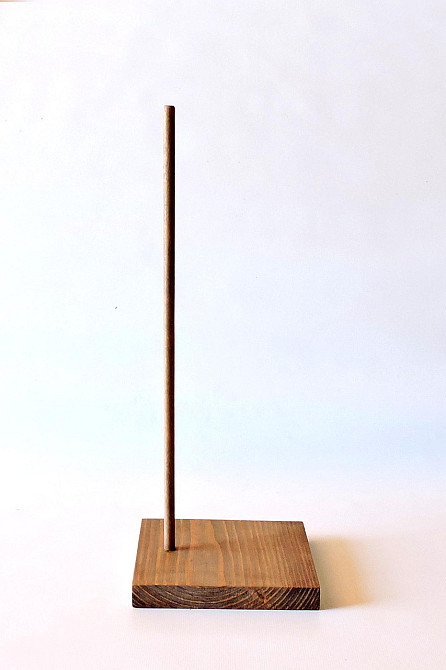 Подставка для кукол 