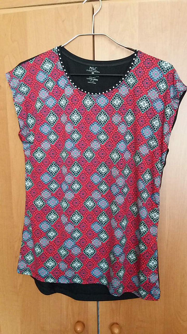 Женская футболка 46 разноцветный Киев - изображение 3