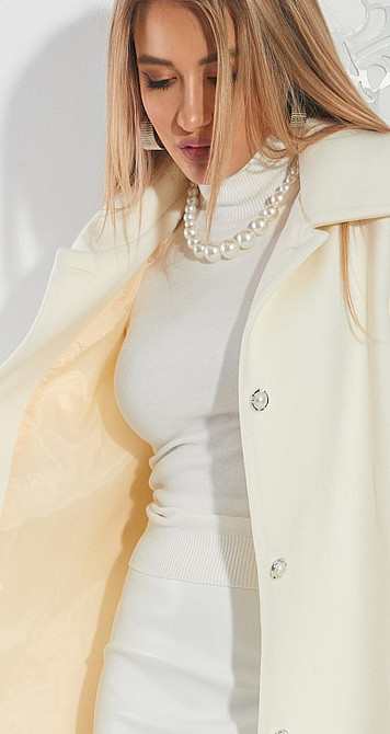 Светлое пальто А силуєта Київ - фото 3