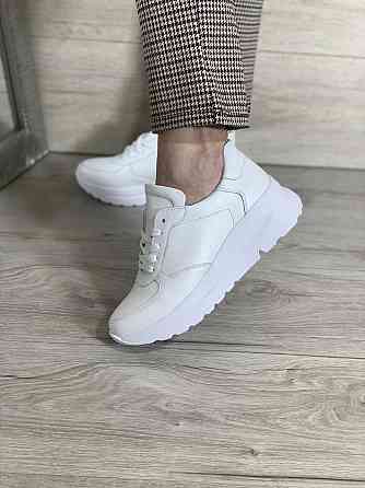 Dino Vittorio Кроссовки Dino Vittorio белые натуральная кожа весна-осень размер 36 (4990) Коломыя