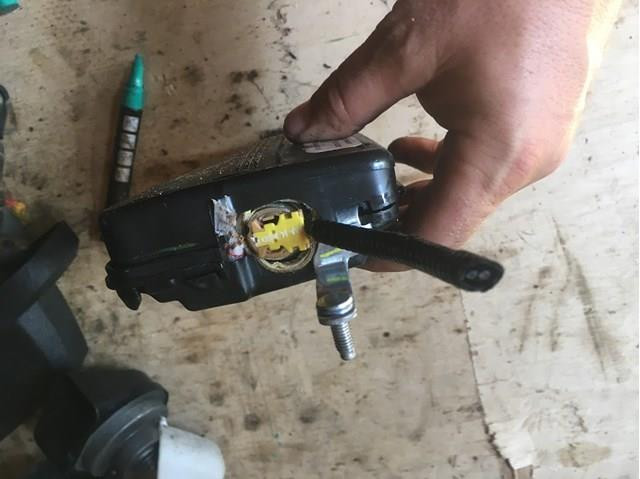 30380165H Аirbag сидушки левый Journey12-17 Коломия - фото 1