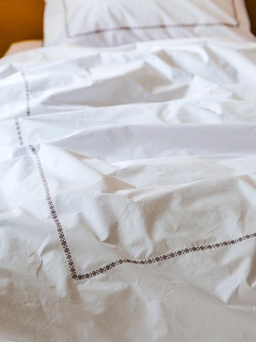 Ecotton Комплект постільної білизни Полуторний з вишивкою та кантом український хрестик Cappucc Коломия - фото 8