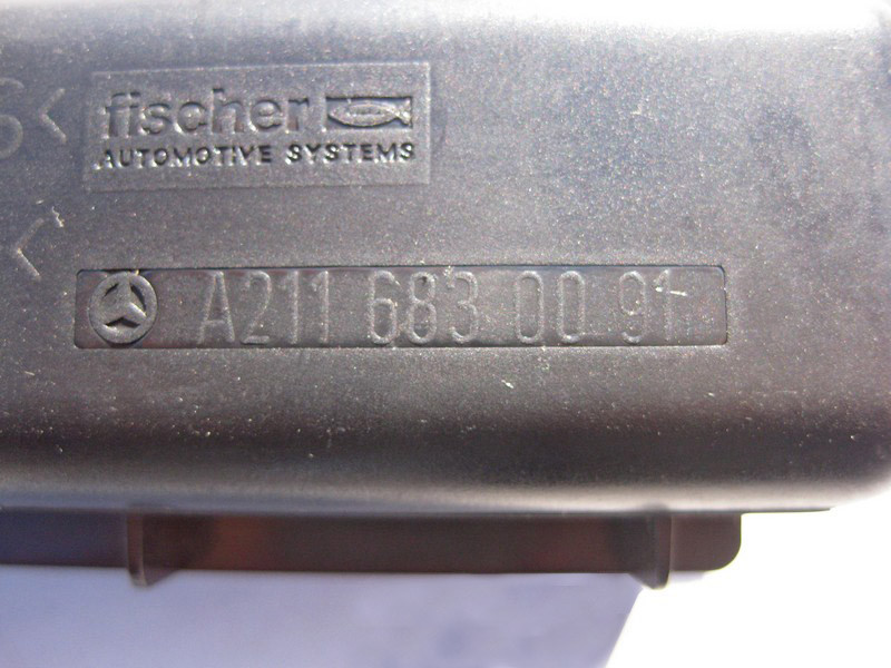 Mercedes-Benz  A2116830091 Речове відділення - поличка в центральній консолі E-Class W211 CLS C219 Одеса - фото 4