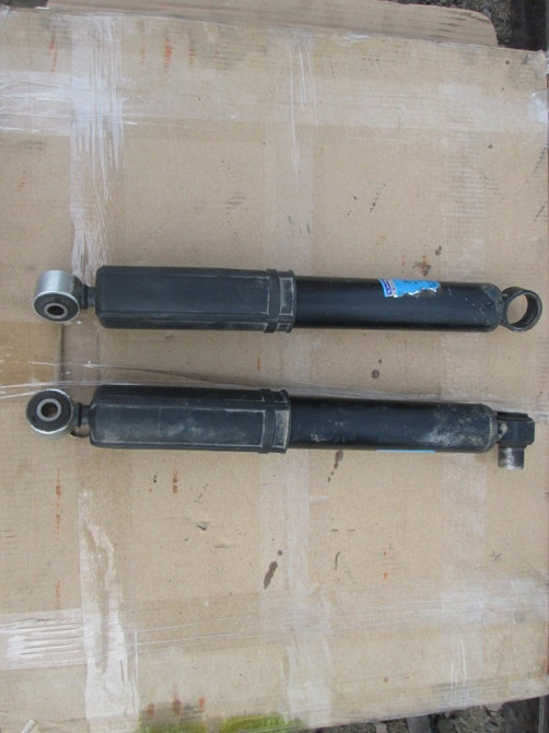 Амортизатор передній Nissan Interstar 2003-2010 Ковель - изображение 1