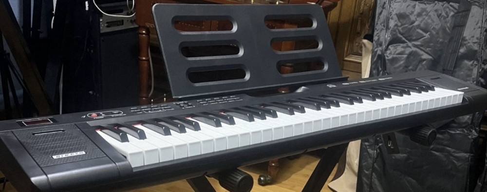 Синтезатор”Onyx Stage-6” НОВЫЙ(5 октав\61 клавиш) для музыкальных занятий. Харьков - изображение 4