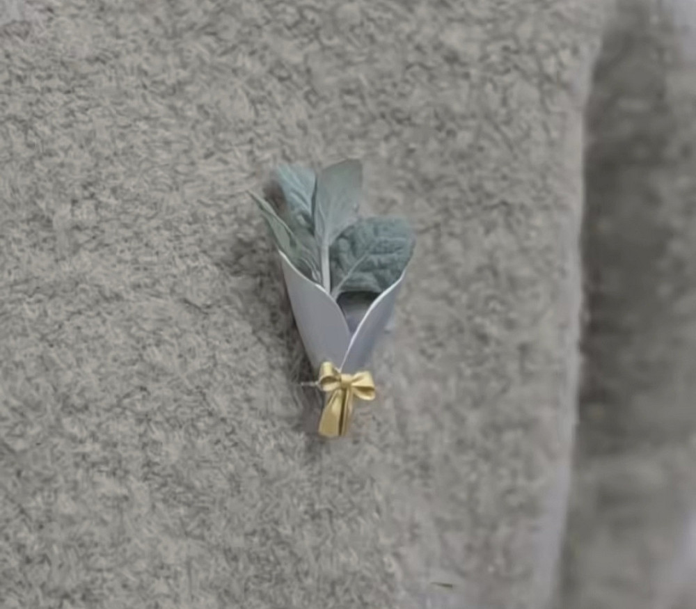 Брошка-тримач для квітів Сміла - фото 5