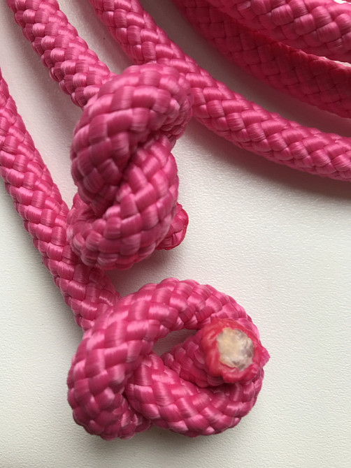 Скакалка гімнастична для гімнастики художньої 3 метри рожева 10 мм дитяча спортивна мотузкова Кам'янське - фото 10