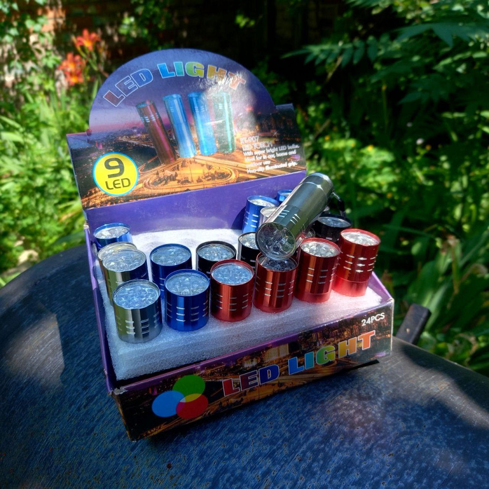 Фонарик ручной питание 3*AAA в комплекте Харків - фото 8