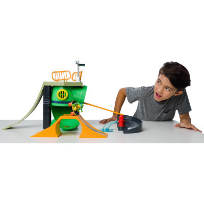 Игровой набор Funrise TMNT Черепашки-ниндзя классические Чумовой скейт-парк (71044) Винница - изображение 6