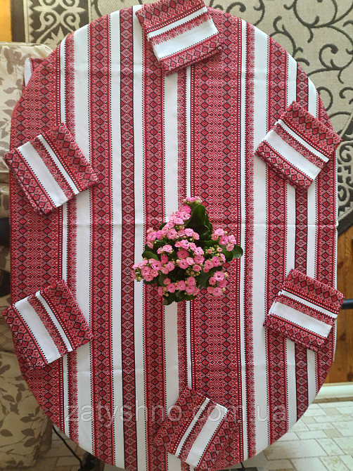 Красная скатерть вышитая с салфетками 6 штук Киев - изображение 10