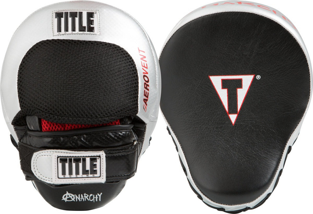 Лапи боксерські TITLE Boxing Aerovent Anarchy Punch Mitts Black/Silver Кам'янське - фото 1