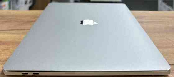 Ноутбук MacBook Pro 15 (2018) i7/ 16/512Gb. Київ