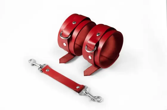 Поножі Feral Feelings – Ankle Restraints, натуральна шкіра, red Львів