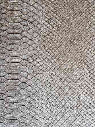 Обои Marburg Tango 58841 шкура змеи структурные 3д серебристо кремовая с серебром 10.05х0.70 м. Киев