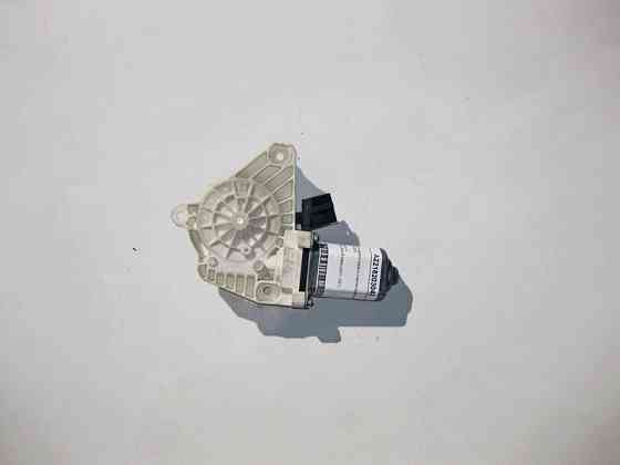 Mercedes-Benz  A2218203042 Моторчик заднього правого склопідйомника S-Class W221 Одеса