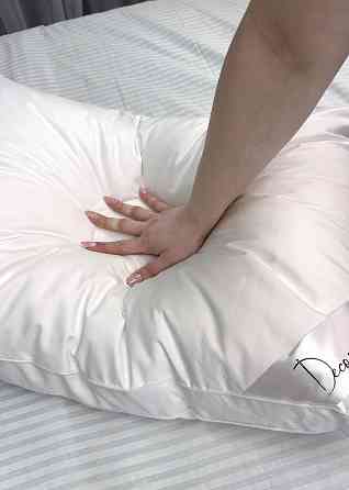 Подушка для сну гіпоалергенна Decorator Cotton Lux 50x70х20 см, колір білий (84-153) Київ