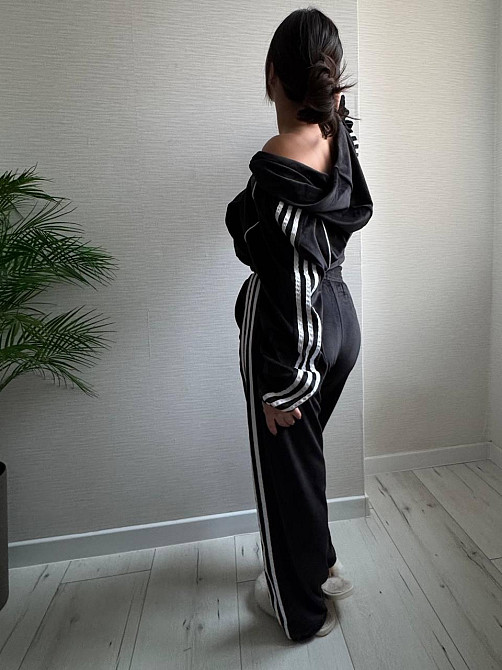 Женский стильный велюровый-плюшевый костюм двойка Черный, 46/48 Одесса - изображение 3