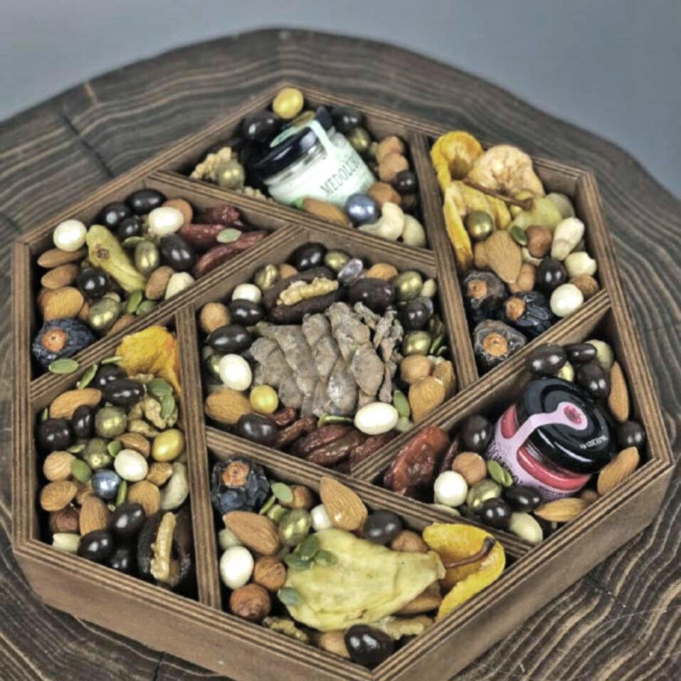 Менажница деревянная 