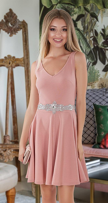 Лаконичное платье с расклешенной юбкой (44) Киев - изображение 2