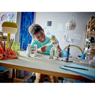 Конструктор LEGO Creator Космонавт 647 деталей (31152) Винница - изображение 7