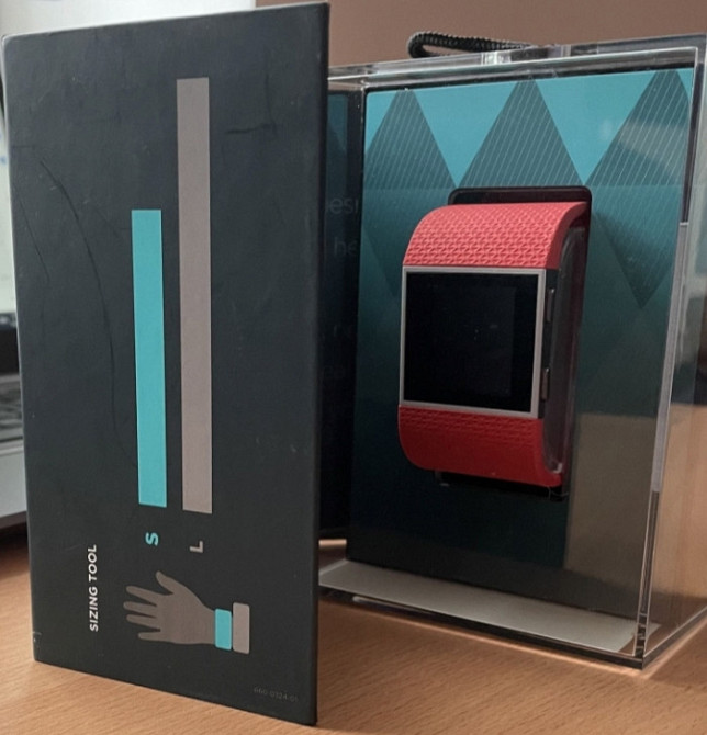 Фітнес- браслет: FitBlt Surge Red (FB501TAL) Size S Київ - фото 2