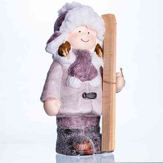 Новорічна фігурка Дівчинка з лижами з фарфору 12×8×23 (см) новорічний декор для дому, квартири, офісу CR-5-1 Коломыя