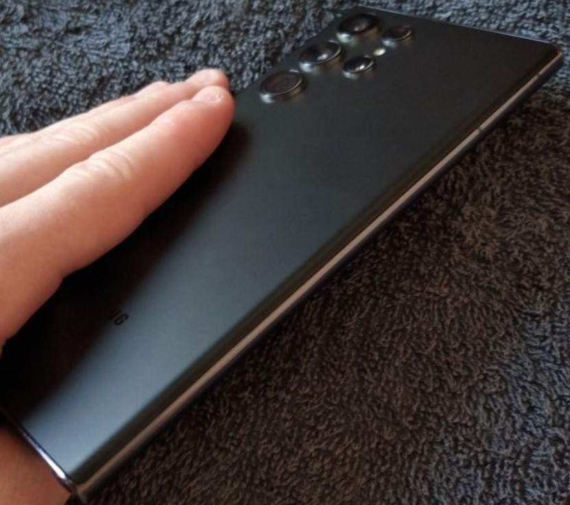 Смартфон Samsung Galaxy S22 Ultra 12/256Gb Київ - фото 3