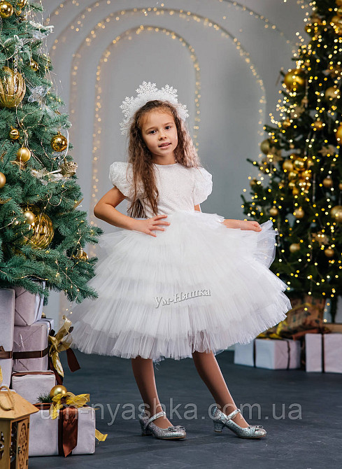 Платье Белое нарядное с блестками для девочки Кривой Рог - изображение 1