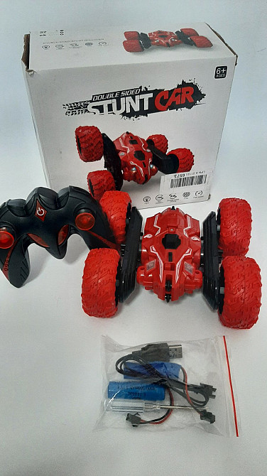 Автомобіль на дистанційному керуванні Stunt car 3366 Луцк - изображение 1
