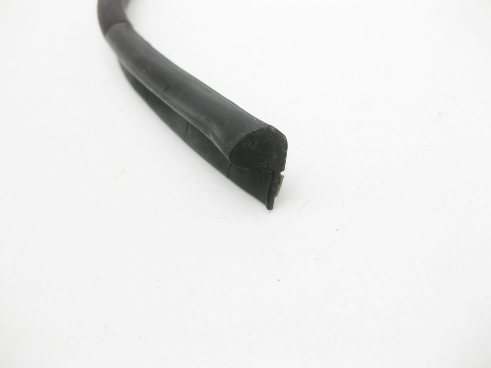 Mercedes-Benz  A2927820400 Ущільнювач зсувного люка ззаду (є дефект) GLE Coupe C292 Одеса - фото 4