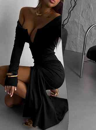 Жіноче романтичне вечірнє мідіплаття з розрізом 46/48 Одеса