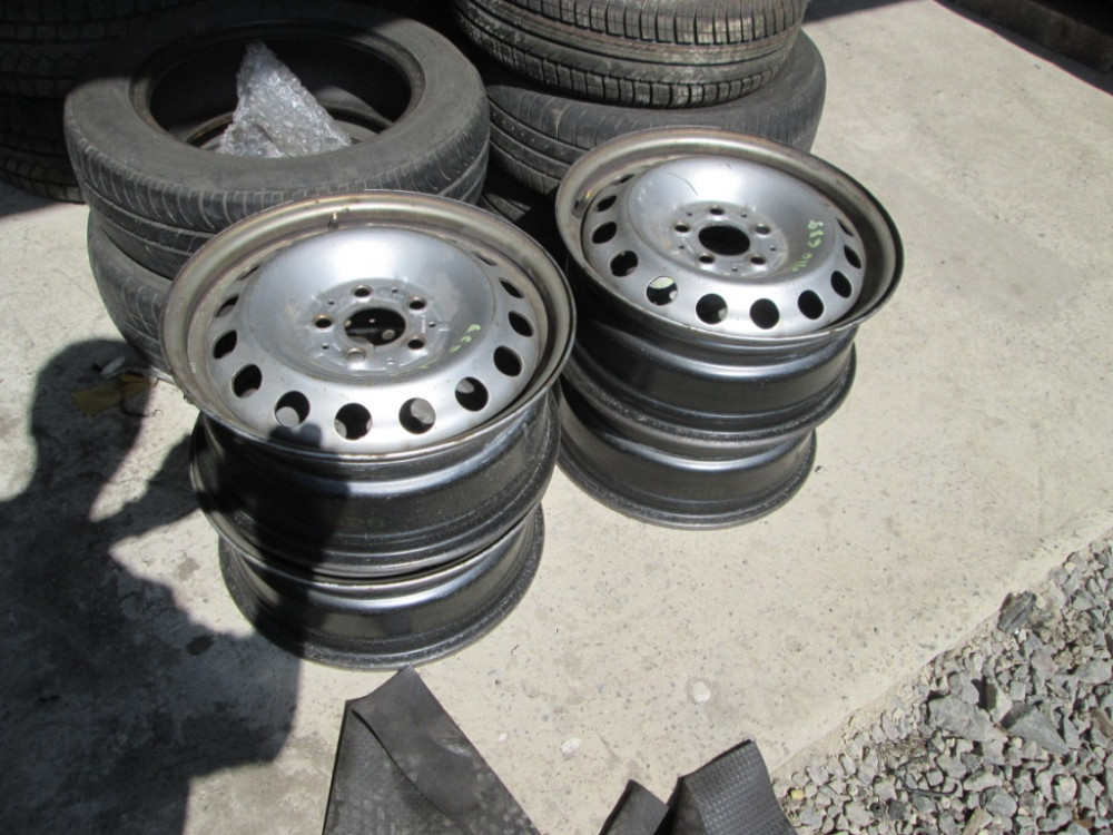 Диск колесний металевий R16 Mercedes Vito 639 2004-2014 Ковель - фото 1