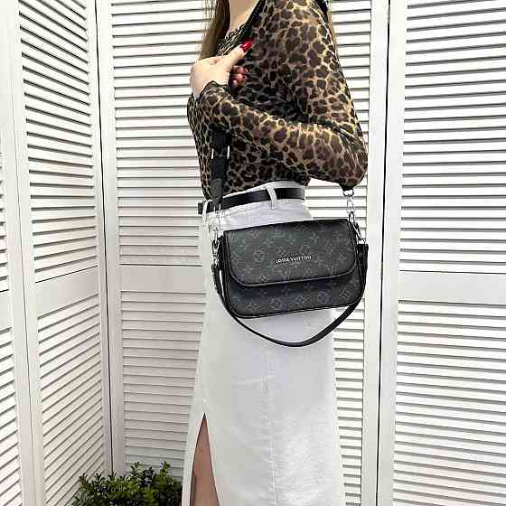 Брендова жіноча сумка. Жіноча сумка маленька через плече. Київ