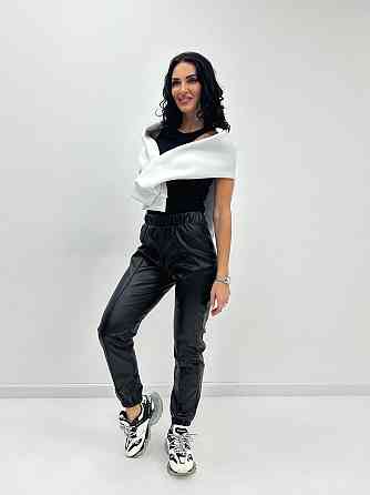 Штаны из экокожи на флисе Calvin 42-44, Черный Киев