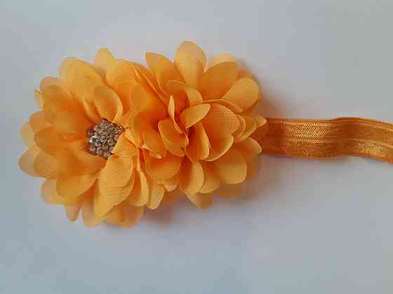 Детская оранжевая повязка с цветком - размер универсальный (на резинке), цветок 10см Киев