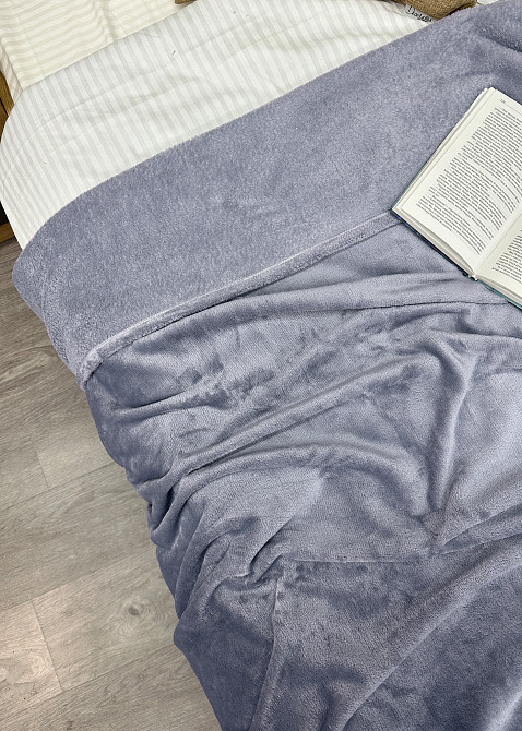 Плед-покривало Decorator WellSoft 150х210 см однотонний Бузково-сірий (87-166) Київ - фото 4