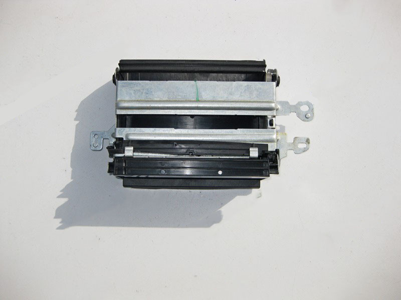 Mercedes-Benz  A2516800331 Кронштейн CD чейнджера ML W164 GL X164 Одесса - изображение 2