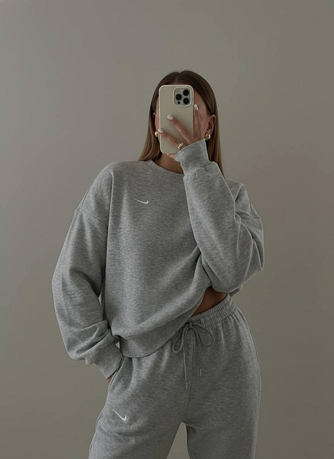 Жіночий стильний повсякденний спортивний костюм із світшотом та штанами палаццо трьохнитка на флісі + рібана Одеса - фото 2