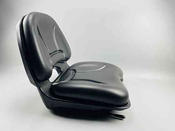 Сидіння малого трактора та спец. техніки універсальне регулювання вперед/назад піна пвх високої щільності Мукачево