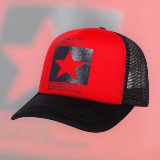 Летняя кепка в сеточку с принтом звезда для мужчин и женщин 54-60 черный с красным Киев