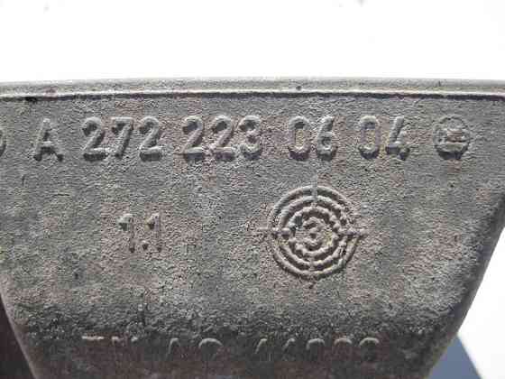 Mercedes-Benz  A2722230604 Кронштейн опори двигуна правий M272 V6 3.5л S-Class W221 Одесса