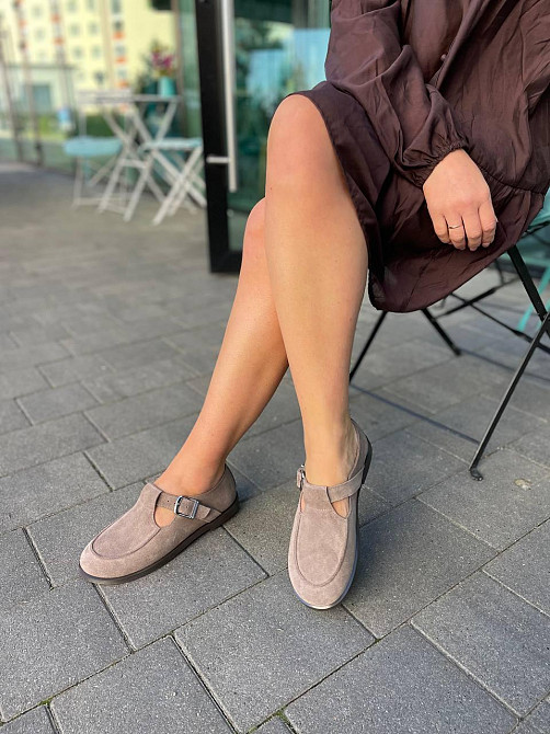 Vanessa Стильні замшеві лофери жіночі з ремінцем T-304-05 капучино весна-осінь р. 36-40 / Лофер Коломия - фото 3