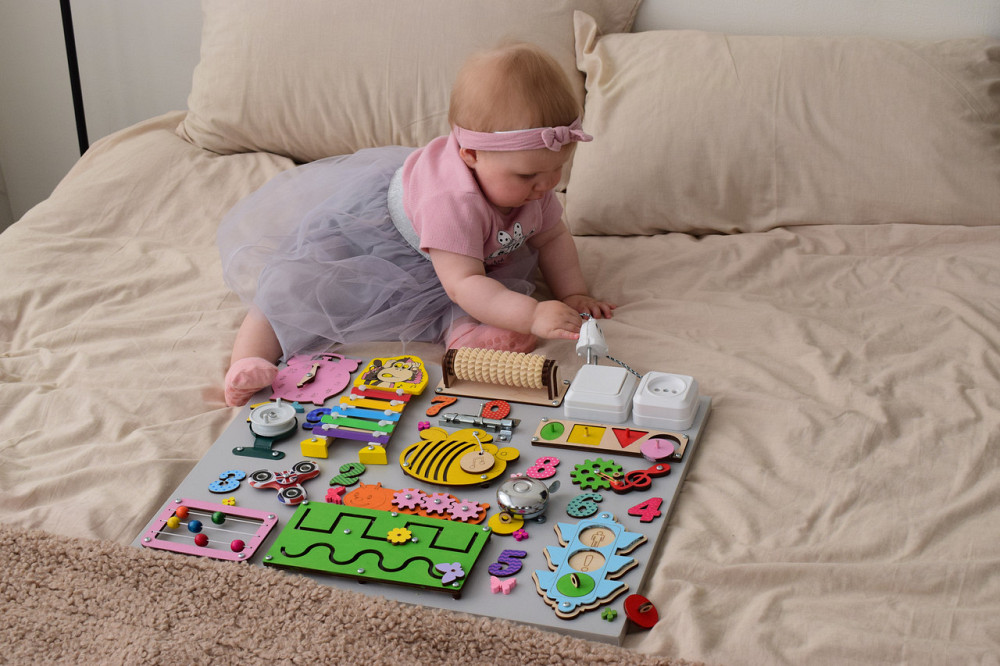 Бізіборд Розвивальної дошки для дітей 40х50 Розвивальна дошка дівчинці від 6 місяців для розвитку дрібної моторики Тернопіль - фото 5