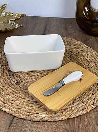 Сирниця керамічна з дерев'яною кришкою й ножем "White 1" 17*10.5*8 см Київ