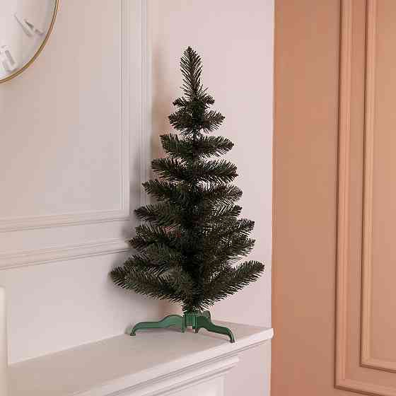 Искусственная новогодняя настольная мини елка 