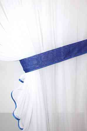 Кухонная шторка VR-Textil № 00к с ламбрекеном белый с синим 290х170 см (59-635) Киев