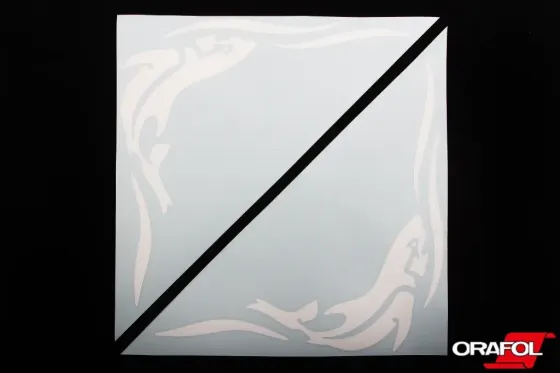 Наклейка на боковое стекло плоттер Акула белая 31*31см (2 шт.) Винница